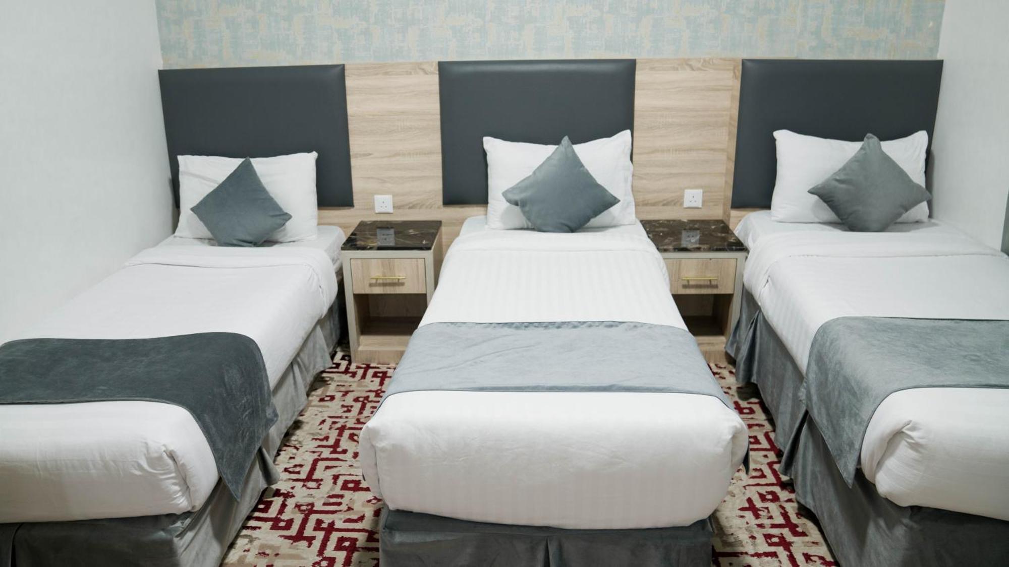 Hayah Salam Silver Hotel Медина Екстериор снимка